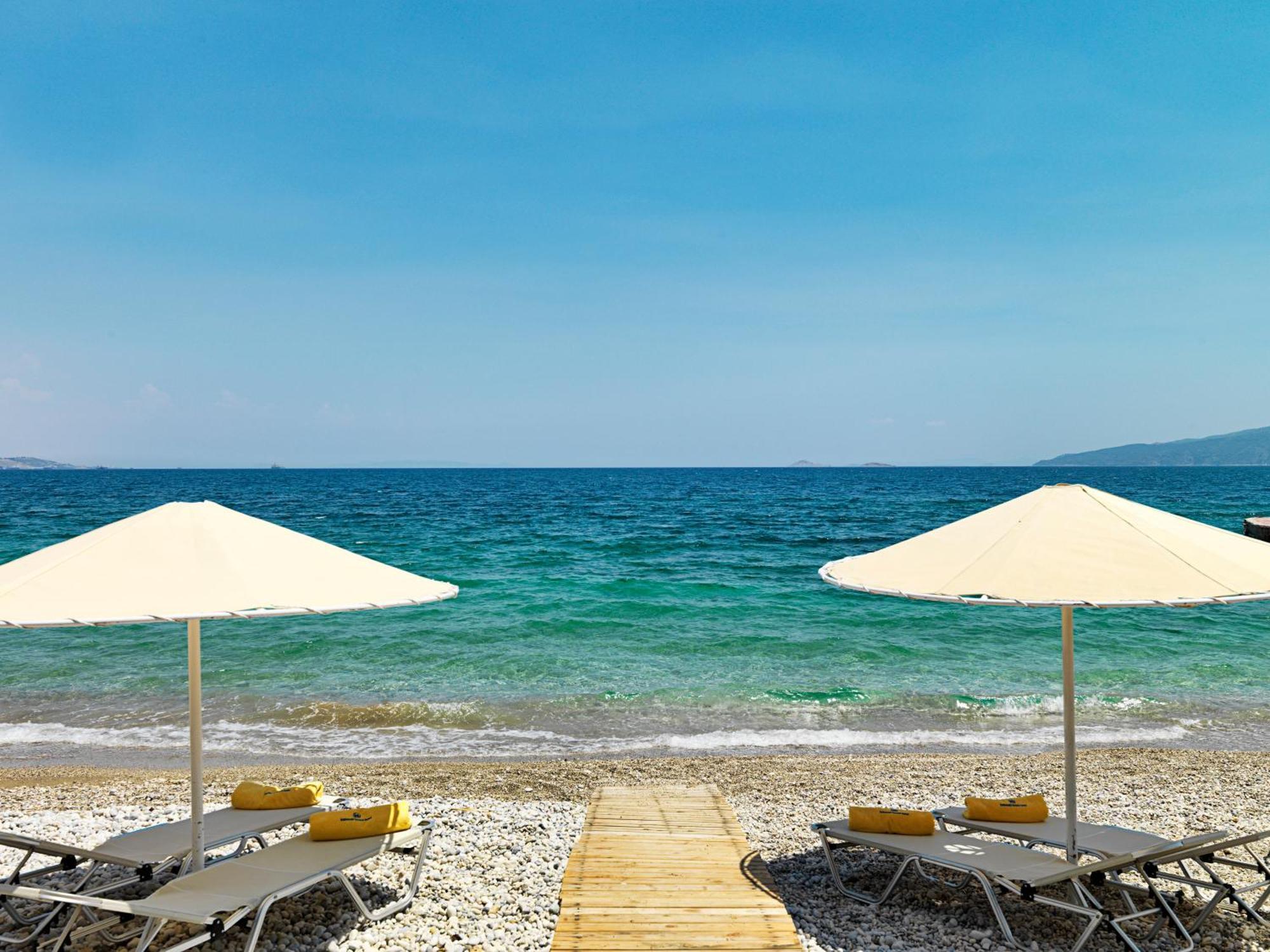 Kalamaki Beach Resort Isthmia Exterior foto